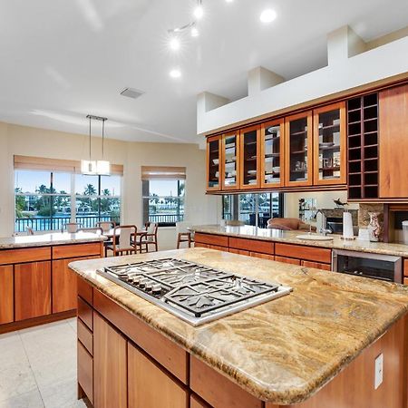 Waterfront Wonder Villa Islamorada Exterior photo
